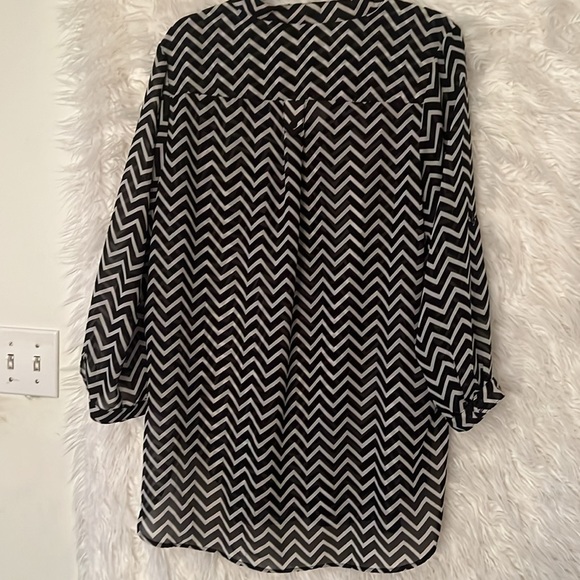 Over blouse, Flowy, classy - Picture 9 of 10